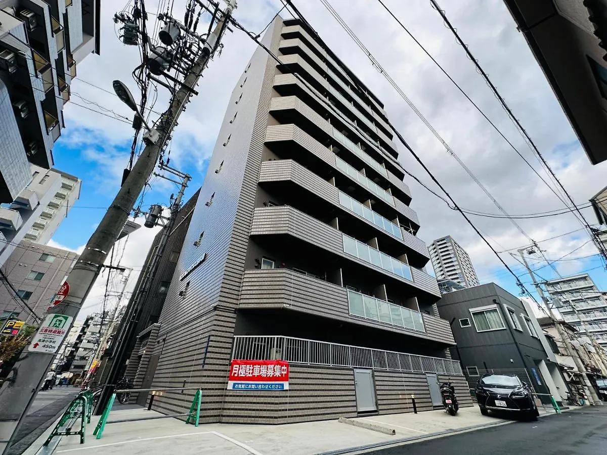 1102黒門市場1分!道頓堀まで徒歩8分!心斎橋まで徒歩9分!関西空港とusj直行電車バスあり 大阪市 アパート